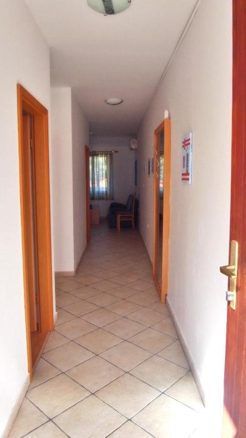 Villa Baska Bagian luar foto