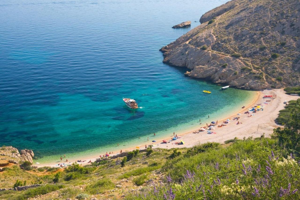 Villa Baska Bagian luar foto
