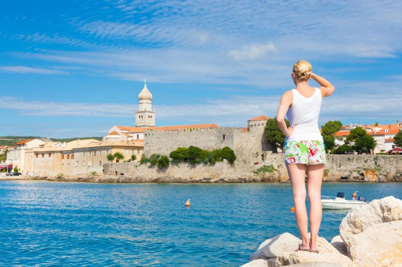 Villa Baska Bagian luar foto