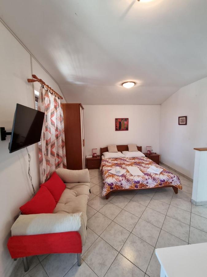 Villa Baska Bagian luar foto
