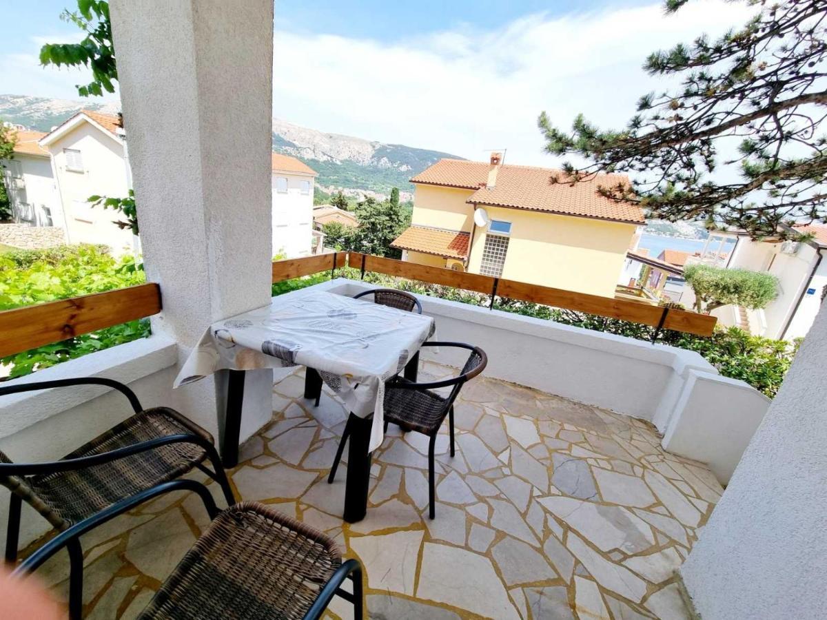 Villa Baska Bagian luar foto
