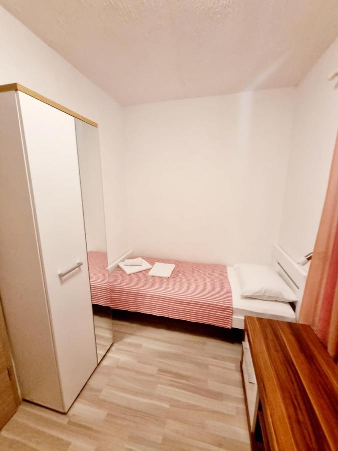 Villa Baska Bagian luar foto
