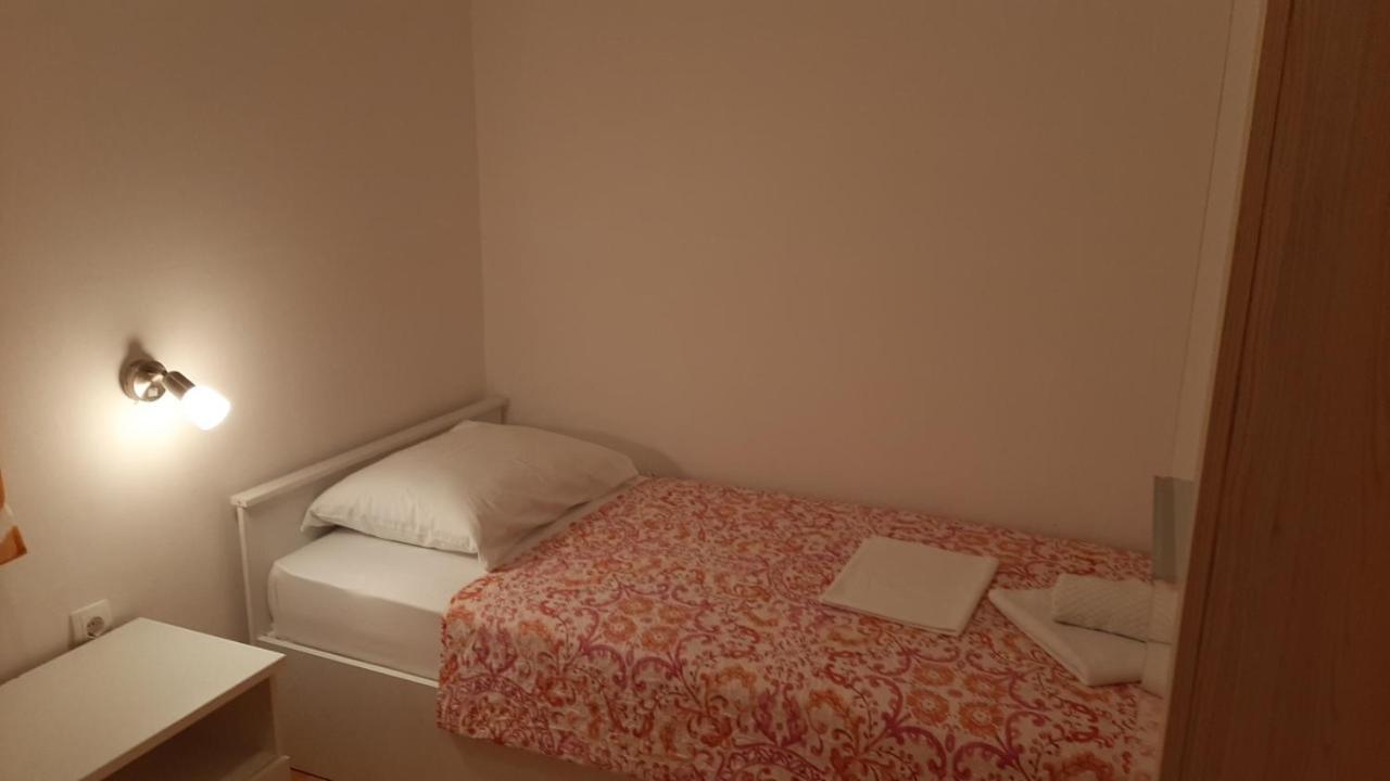 Villa Baska Bagian luar foto